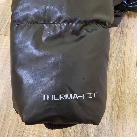 Nike Women's Sportswear Therma- FIT City Hooded Parka, size L - Picture 9 of 13